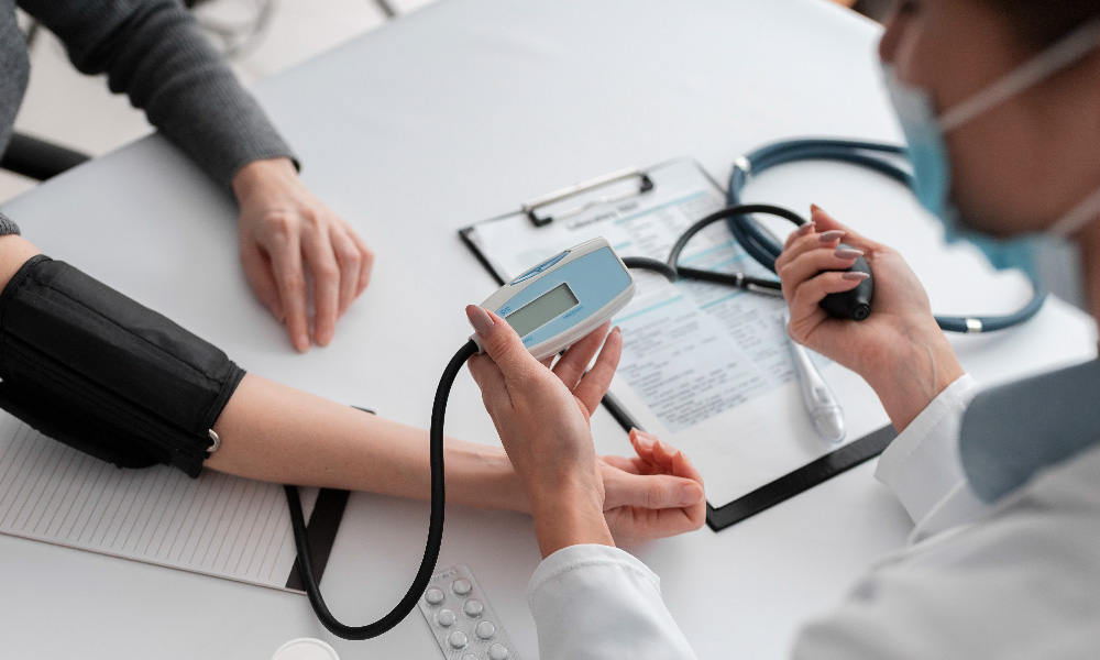 Pentingnya Pemeriksaan Kesehatan Berkala: Waktu yang Tepat dan ... Pentingnya Pemeriksaan Kesehatan Secara Berkala